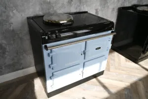 Reconditioned R3 100i Aga cooker in Duck Egg Blue