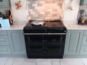 Reconditioned eR3 100i Electric Aga cooker in Black